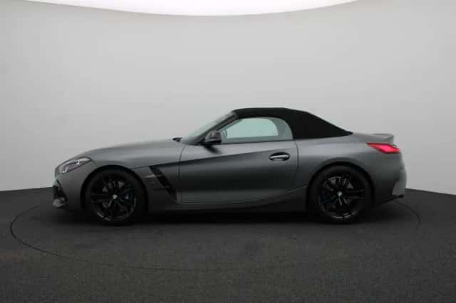 BMW Z4 (2025) thumbnail 4