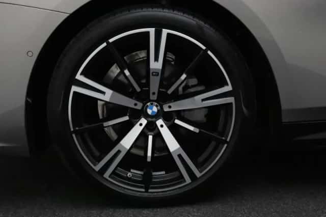 BMW 5-Serie (2025) thumbnail 6