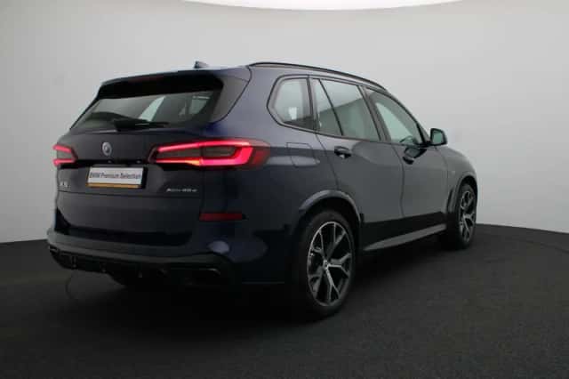 BMW X5 (2022) thumbnail 2