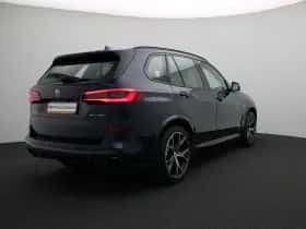 BMW X5 (2022) thumbnail 2
