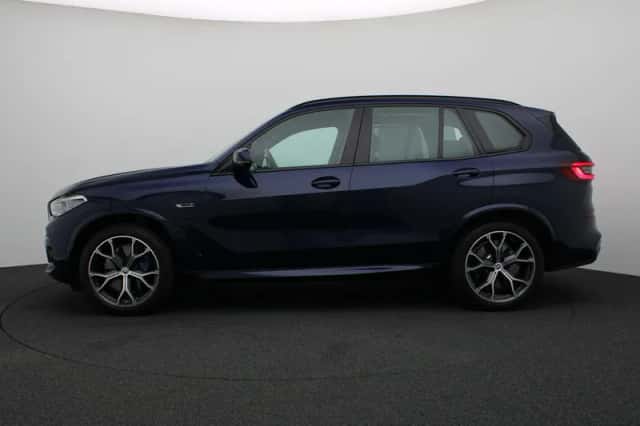 BMW X5 (2022) thumbnail 4