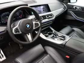 BMW X5 (2020) thumbnail 10