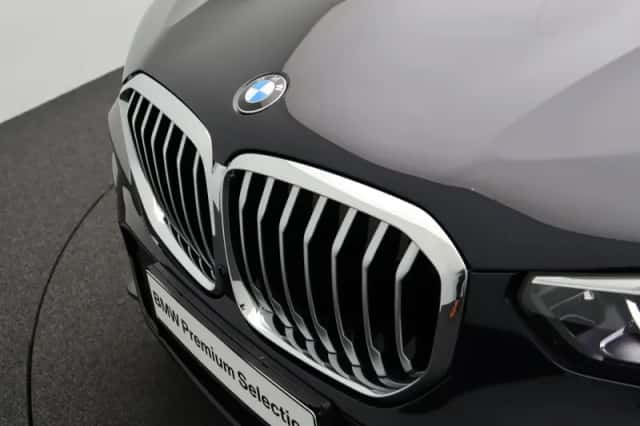 BMW X5 (2020) thumbnail 6
