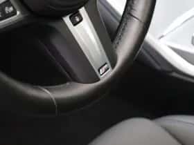 BMW i4 (2024) thumbnail 16