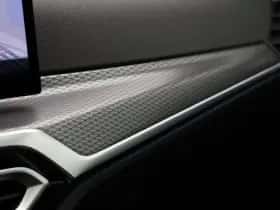 BMW i4 (2024) thumbnail 18