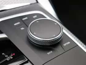 BMW i4 (2024) thumbnail 25