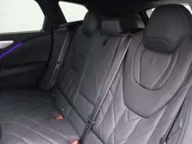 BMW XM (2025) thumbnail 26