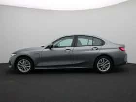 BMW 3-Serie (2024) thumbnail 4