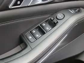 BMW X5 (2021) thumbnail 16