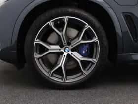 BMW X5 (2021) thumbnail 8