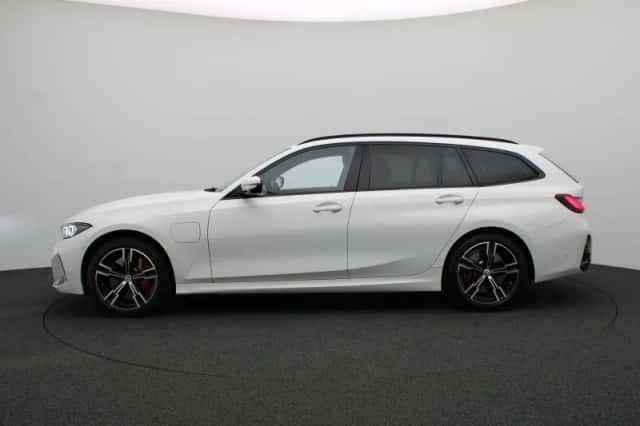 BMW 3-Serie (2022) thumbnail 4