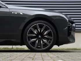 BMW 7-Serie (2025) thumbnail 6