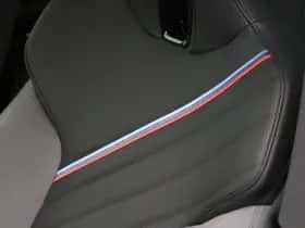 BMW iX (2025) thumbnail 17