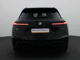 BMW iX (2025) thumbnail 5
