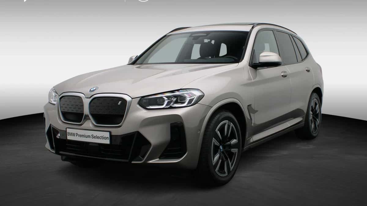BMW iX3 (2024) — foto 1