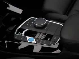 BMW iX3 (2024) thumbnail 15