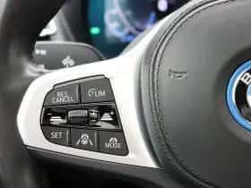 BMW iX3 (2024) thumbnail 20