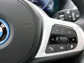 BMW iX3 (2024) thumbnail 22