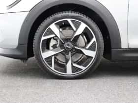 MINI Cabrio (2025) thumbnail 8