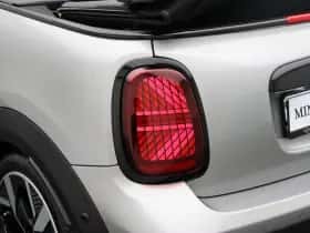 MINI Cabrio (2025) thumbnail 9