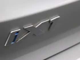 BMW iX1 (2025) thumbnail 12