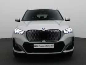 BMW iX1 (2025) thumbnail 3