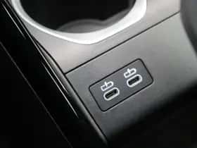 BMW iX1 (2025) thumbnail 28