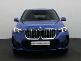 BMW X1 (2024) thumbnail 3