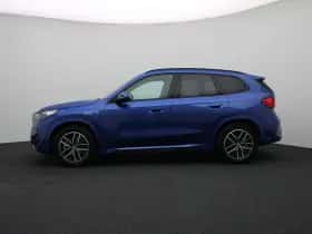 BMW X1 (2024) thumbnail 4