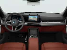 BMW iX2 (2026) thumbnail 3
