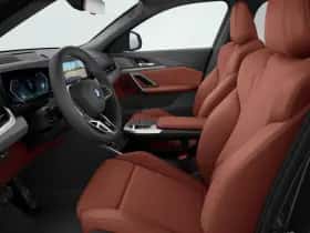 BMW iX2 (2026) thumbnail 4