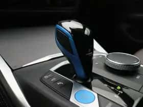 BMW i4 (2022) thumbnail 18