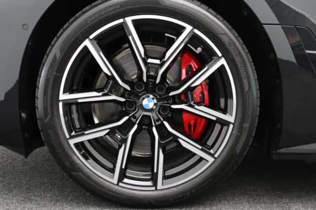 BMW i4 (2026) thumbnail 6