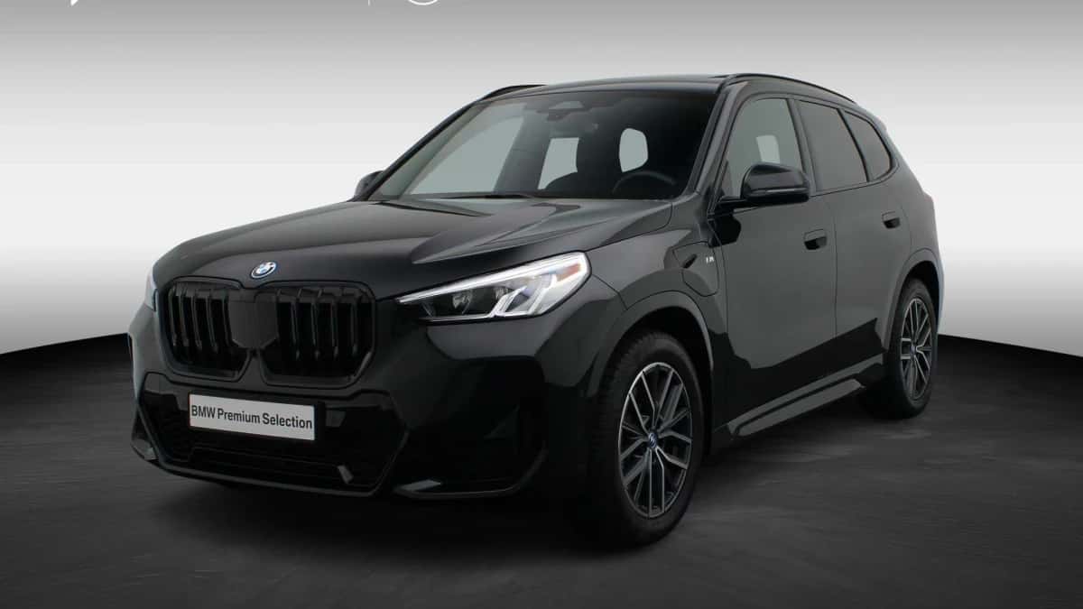 BMW X1 (2024) — foto 1
