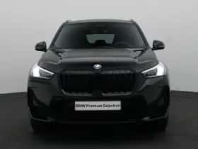BMW X1 (2024) thumbnail 3
