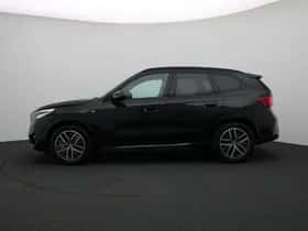 BMW X1 (2024) thumbnail 4