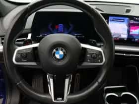BMW X1 (2022) thumbnail 12