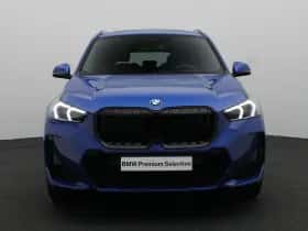 BMW X1 (2022) thumbnail 3