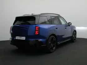 MINI Countryman (2025) thumbnail 2