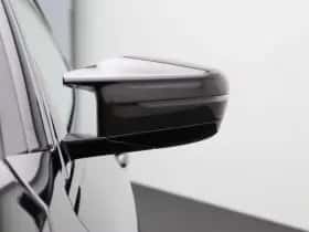 BMW M4 (2026) thumbnail 12