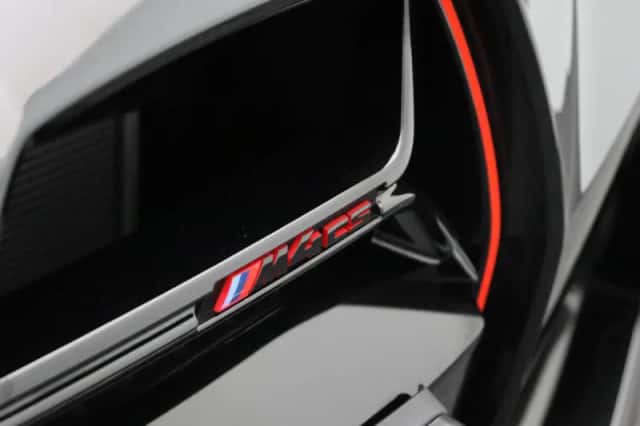 BMW M4 (2026) thumbnail 6