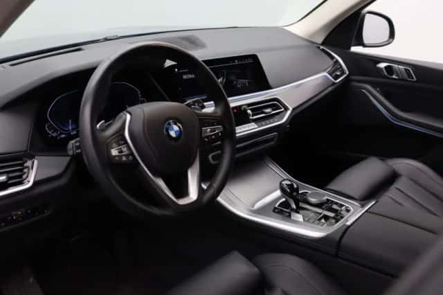 BMW X5 (2022) thumbnail 6