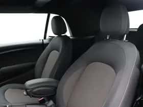 MINI Cabrio (2021) thumbnail 11