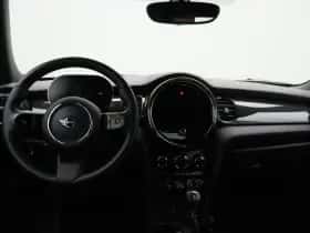 MINI Cabrio (2021) thumbnail 21