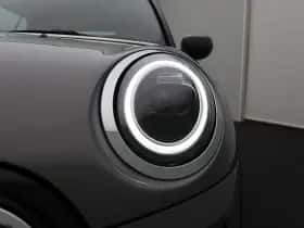 MINI Cabrio (2021) thumbnail 6