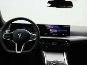 BMW i4 (2025) thumbnail 24