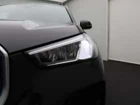 BMW iX1 (2023) thumbnail 6