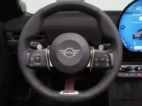 MINI Cabrio (2026) thumbnail 11