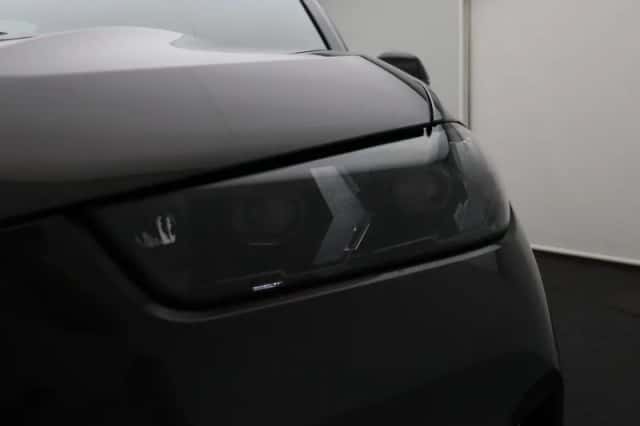 BMW X5 (2026) thumbnail 6