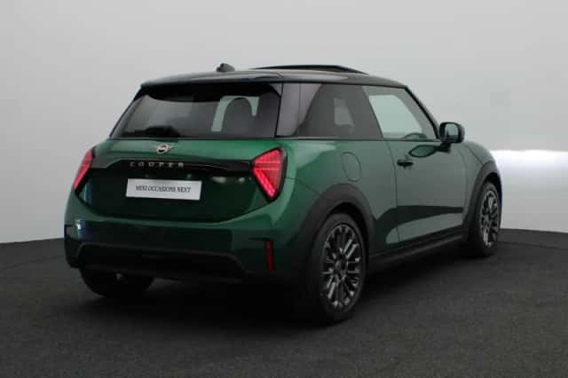 MINI Cooper (2026) thumbnail 2